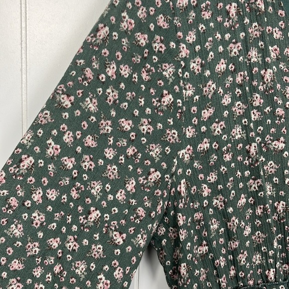 Peach Love Womens Dress M Olive Green Pink Floral Print Smock Waist Pullover EUC - Picture 4 of 15